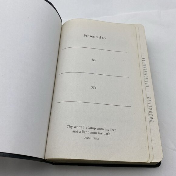 KJV King James Version Holy Bible Book Red‎ Letter Zondervan Religious Vtg 2002 - Picture 10 of 16